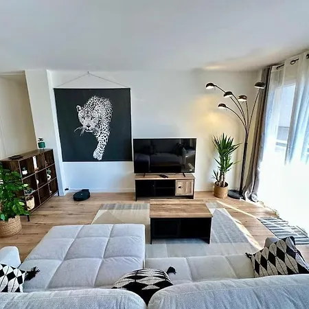 L'urban Chic Apartment *