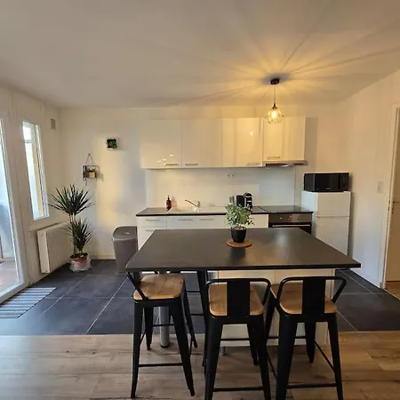 L'urban Chic Apartment *